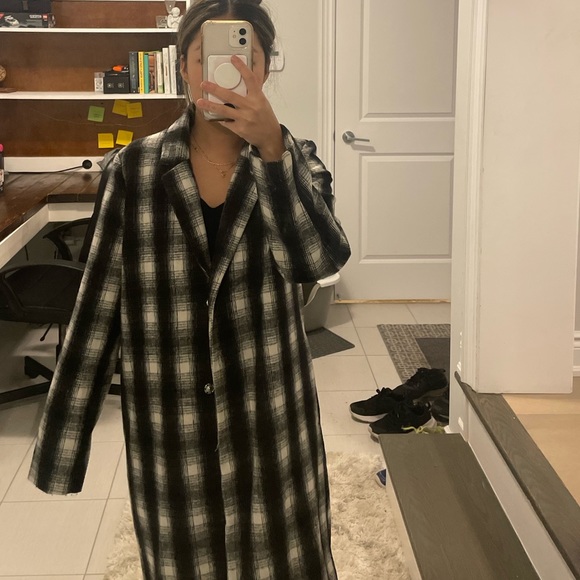 Plaid patterned jacket - Picture 2 of 2